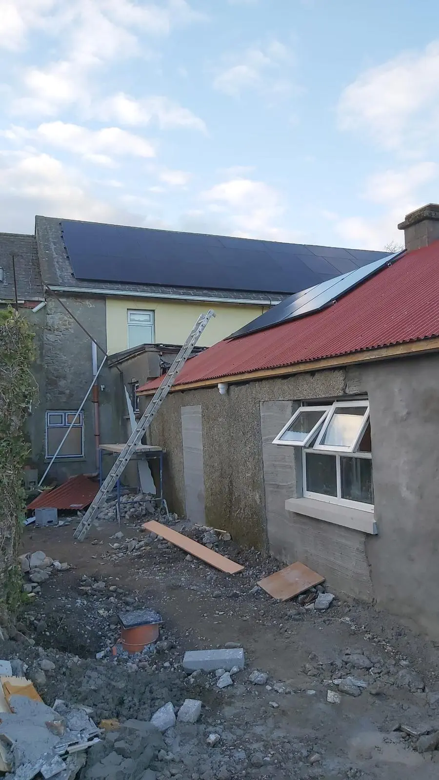 20kW SolarEdge Optimised Smart Solar Panels installed on Caman inn pub