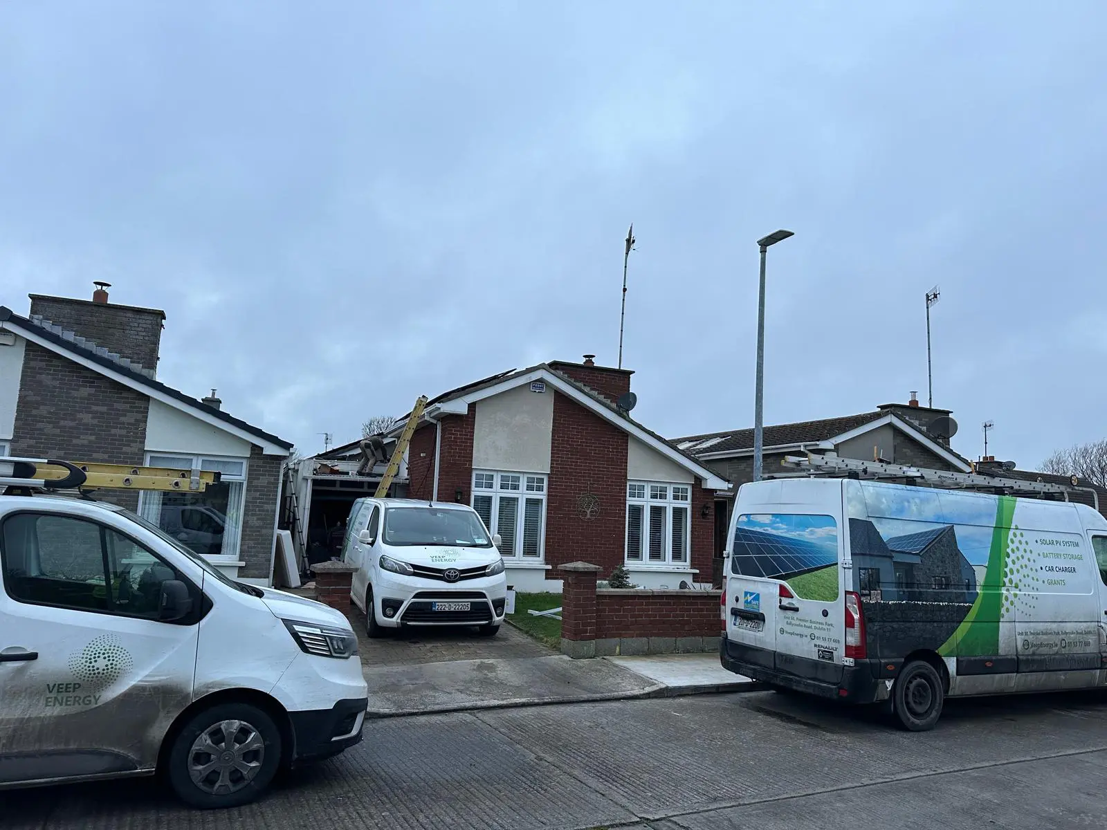 The Ultimate Home Energy Upgrade: Smart Solar PV System, Battery Storage and Hot Water Integration